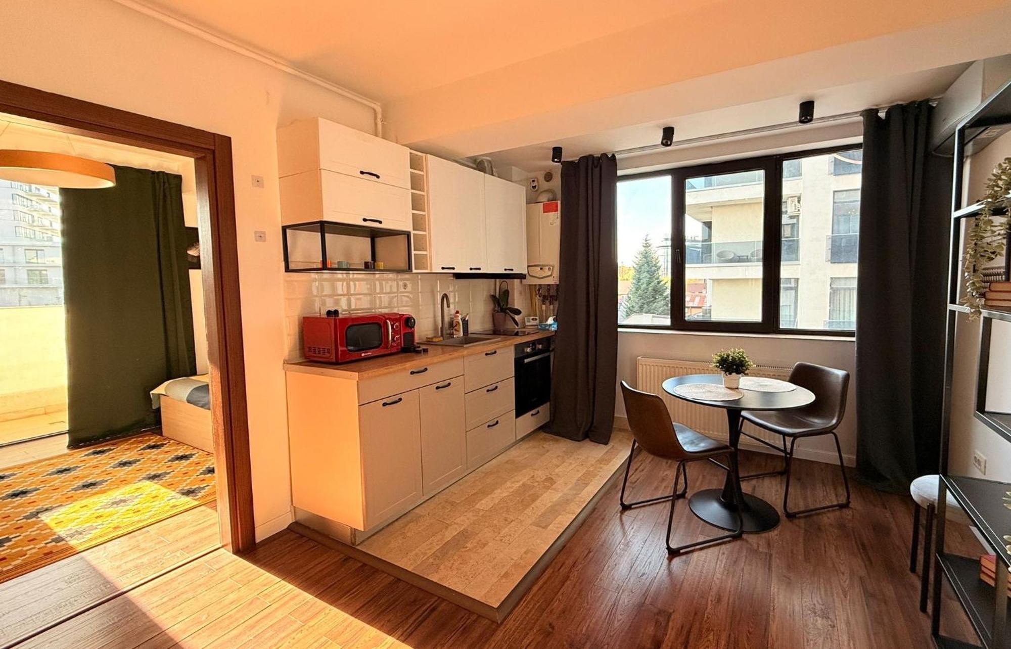 Cozy Apartment With Self Check-In Near Promenada Mall And Verdi Park Бухарест Екстер'єр фото